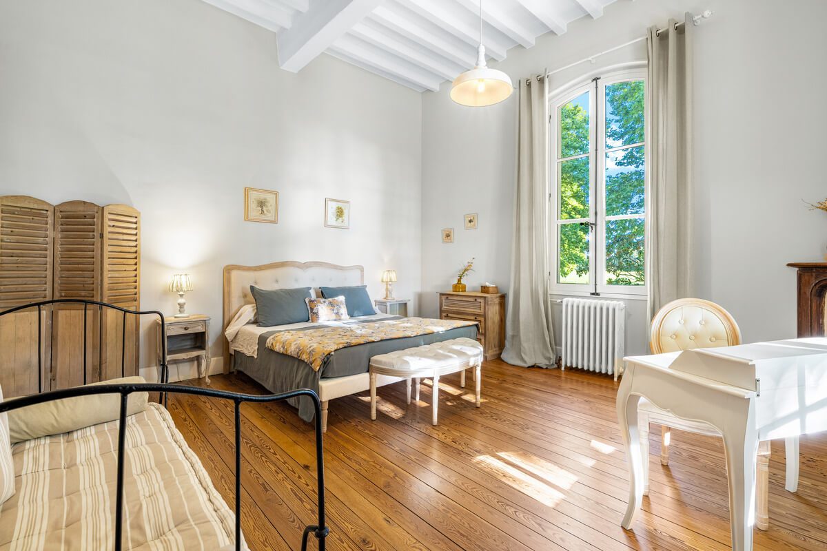 Chateau de Vergières interiors-69